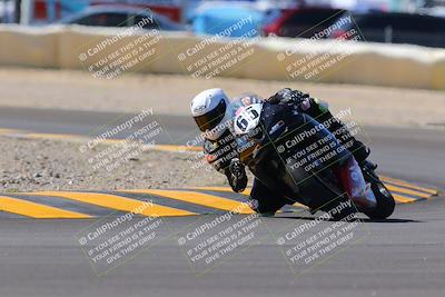 media/Oct-09-2022-SoCal Trackdays (Sun) [[95640aeeb6]]/Turn 2 (1110am)/